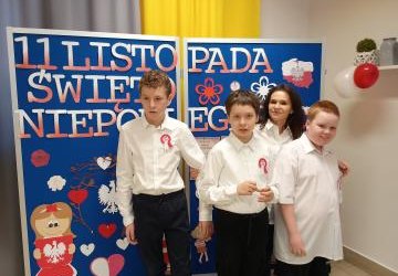 Akademia niepodległościowa